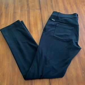 COLUMBIA - Womens hiking pants. Size M. Dark Blue.